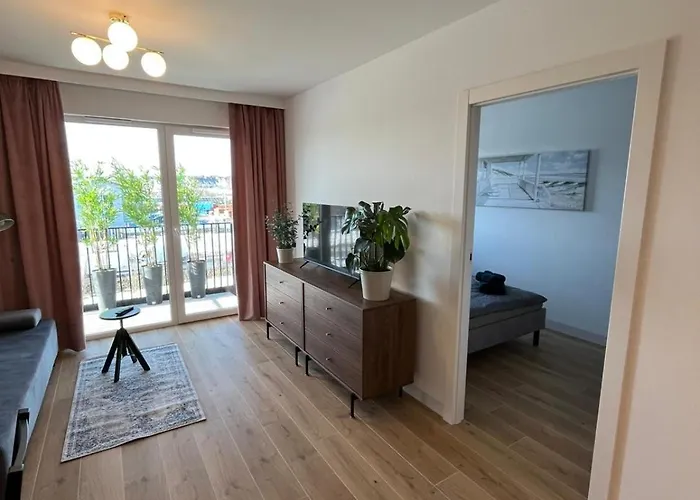 Manhattan - 15 Minutes Drive From The Old Town Apartment